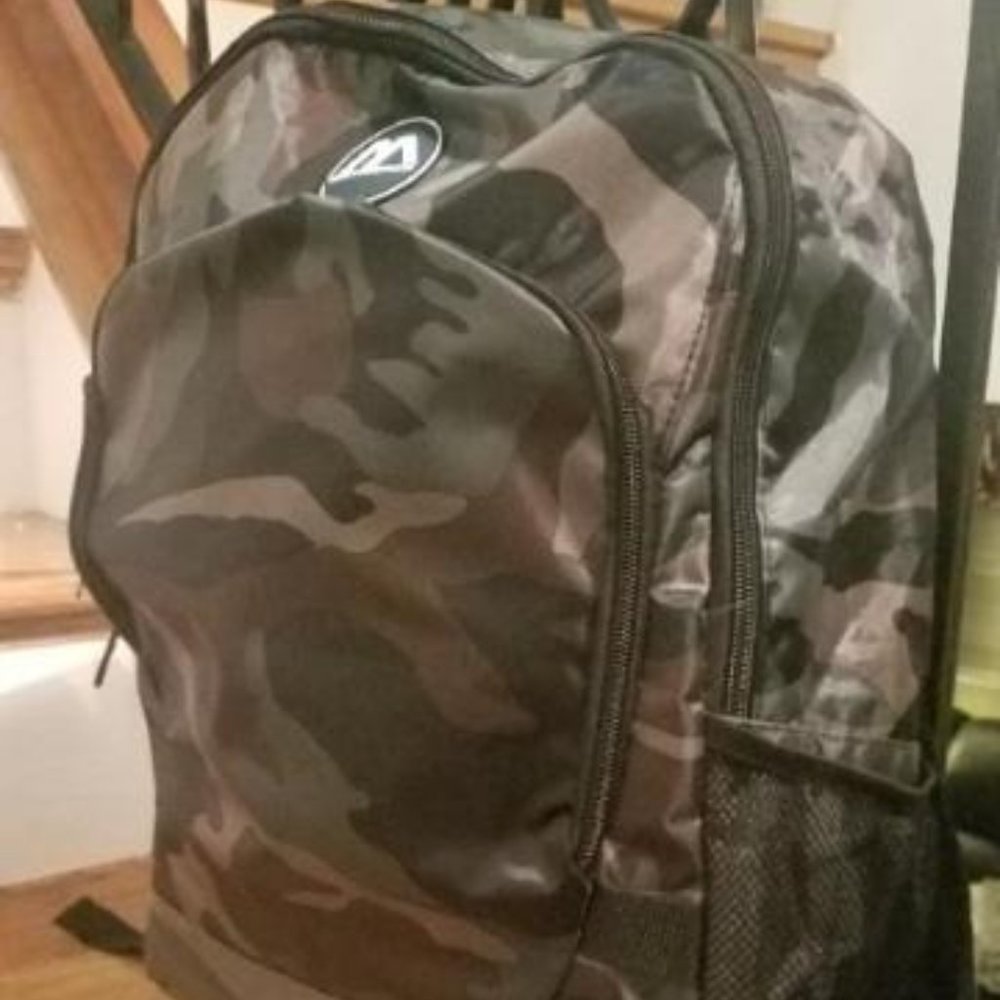 Metropack Hunter Green Backpack, NWOT